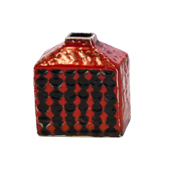 vaso vermelho preto