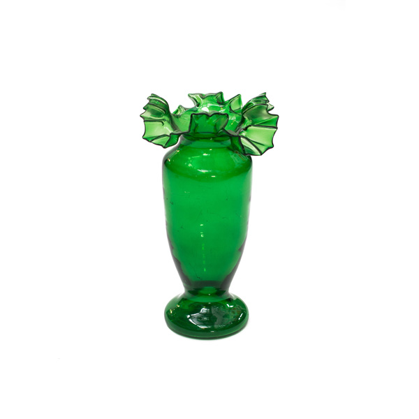 vaso verde com babado
