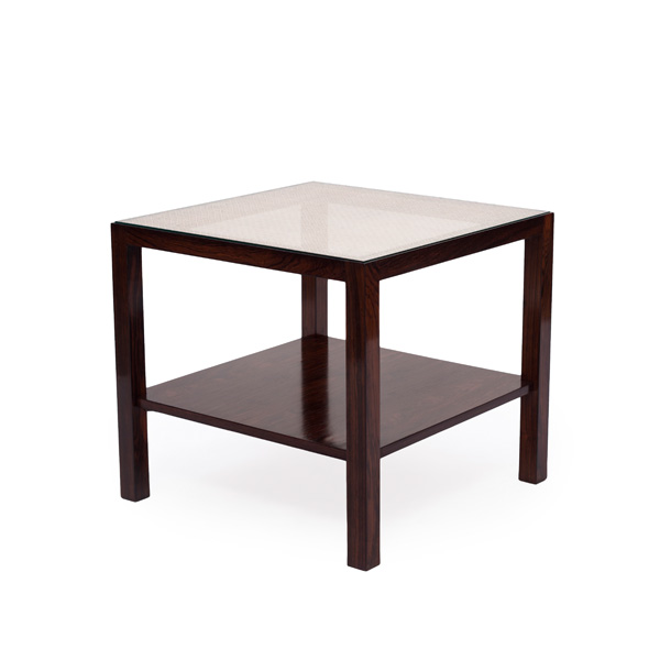 mesa auxiliar de jacarandá com palhinha